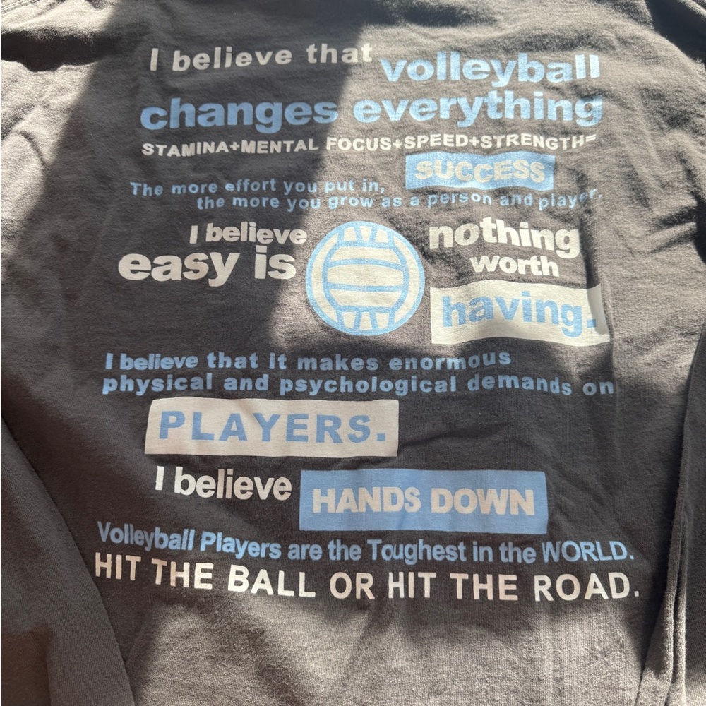 Grey ‘Believe' Long Sleeve Crewneck- Size L/XL - Picture 7 of 7